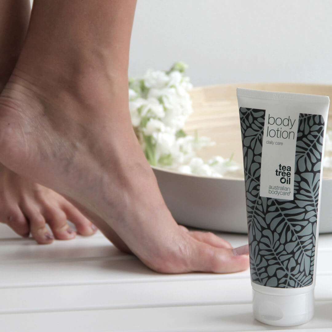 Teebaumöl Body Lotion - Körperlotion bei Unreiner & Trockener Haut, Pickeln, Juckreiz, Schweißgeruch