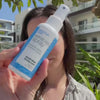 Spray bei Keratosis Pilaris und Reibeisenhaut an Armen und Beinen — Keratosis Pilaris Spray glättet raue Haut und Pickelchen. Mit Salicylsäure zur sanften, tiefenwirksamen Exfoliation.