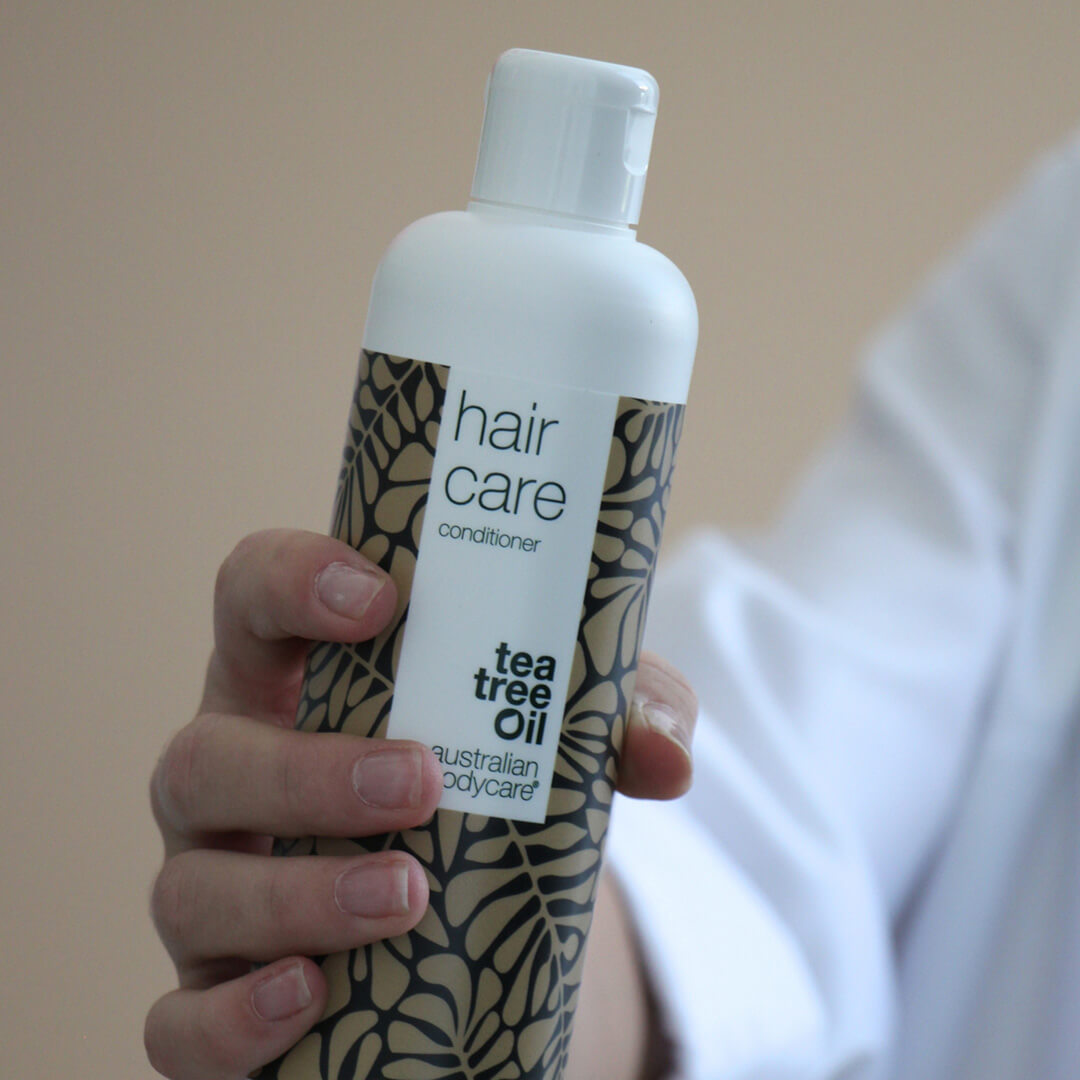 Teebaumöl Haarspülung — Conditioner gegen Schuppen, trockenes Haar & Kopfhaut